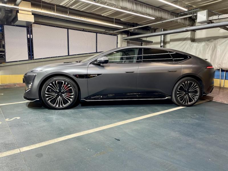 Купить Avatr 12 GT Sport AWD электро 2024 id-1007140 в Киеве, Фото №[delta]