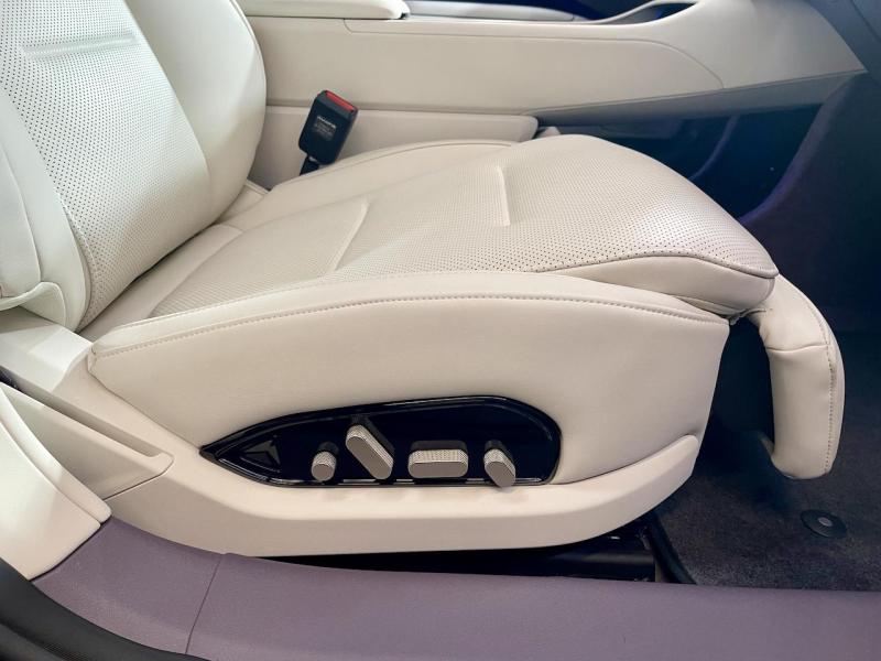 Купить Avatr 12 GT Sport AWD электро 2024 id-1007140 в Киеве, Фото №[delta]