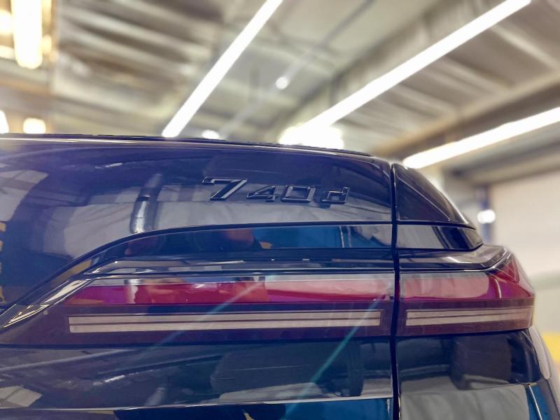 Купить BMW 7-Series 740d xDrive дизель 2023 id-1007147 в Киеве, Фото №[delta]