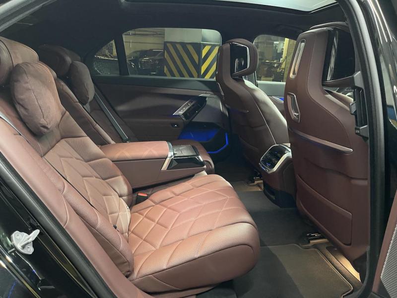 Купить BMW 7-Series 740d xDrive дизель 2023 id-1007147 в Киеве, Фото №[delta]