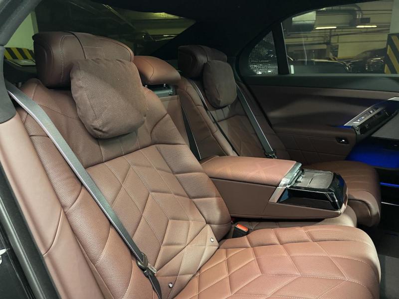 Купить BMW 7-Series 740d xDrive дизель 2023 id-1007147 в Киеве, Фото №[delta]