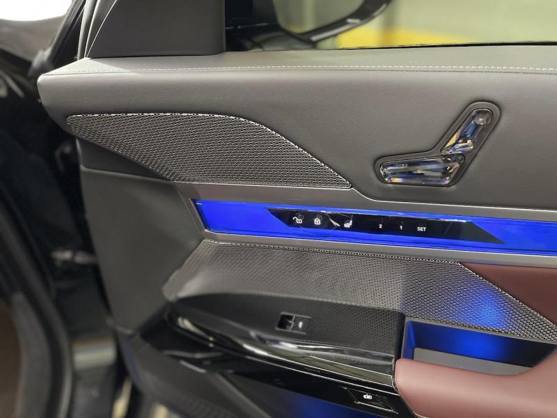 Купить BMW 7-Series 740d xDrive дизель 2023 id-1007147 в Киеве, Фото №[delta]