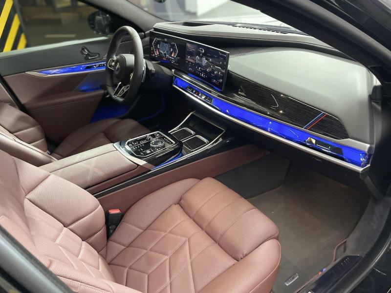 Купить BMW 7-Series 740d xDrive дизель 2023 id-1007147 в Киеве, Фото №[delta]