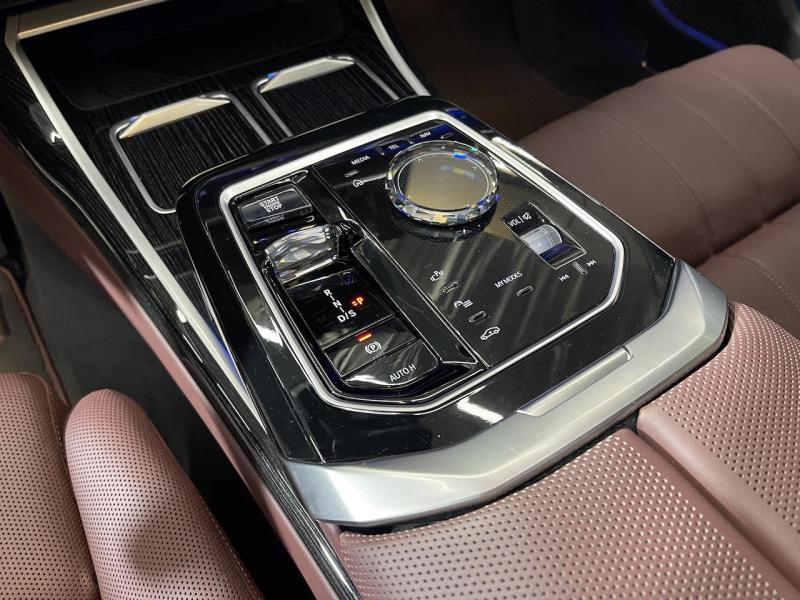 Купить BMW 7-Series 740d xDrive дизель 2023 id-1007147 в Киеве, Фото №[delta]