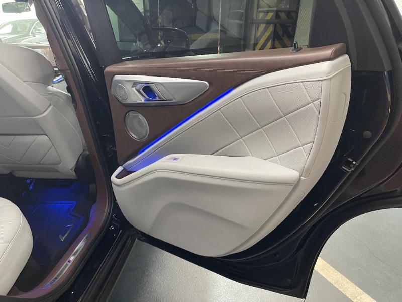 Купить BMW XM бензин 2023 id-1007156 в Киеве, Фото №[delta]