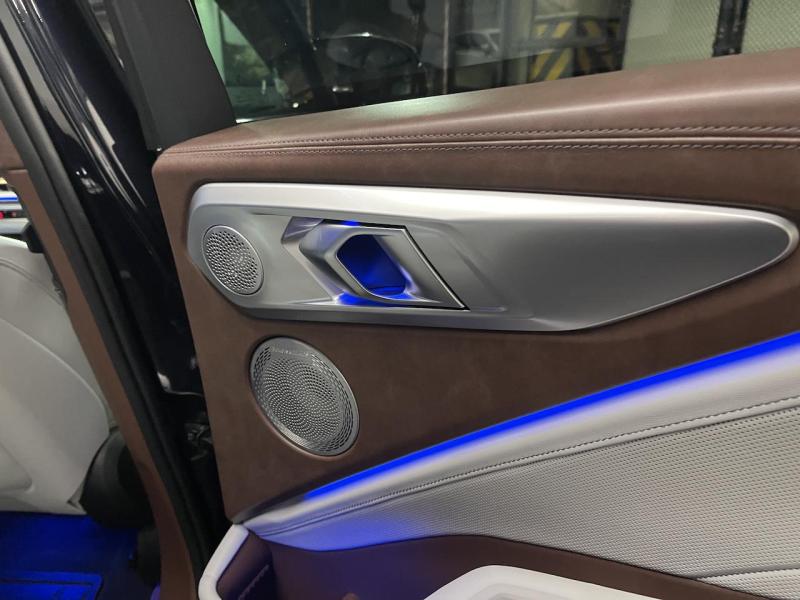 Купить BMW XM бензин 2023 id-1007156 в Киеве, Фото №[delta]