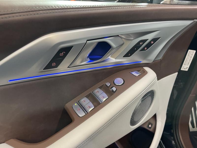 Купить BMW XM бензин 2023 id-1007156 в Киеве, Фото №[delta]