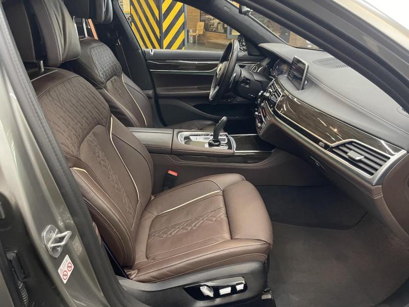 Купить BMW 7-Series 740d Long xDrive дизель 2022 id-1007159 в Киеве, Фото №[delta]
