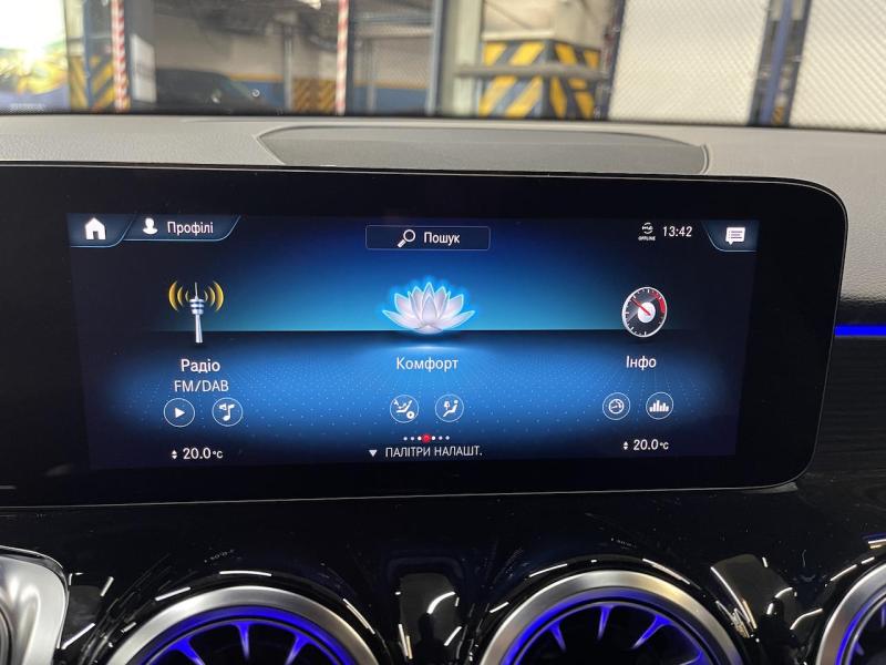 Купить Mercedes-Benz GLB 220d 4Matic дизель 2023 id-1007186 в Киеве, Фото №[delta]
