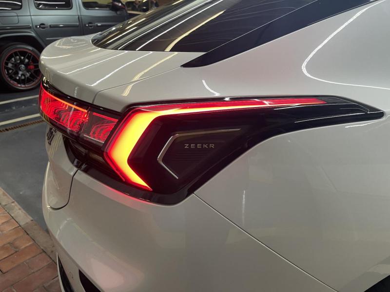 Купить Zeekr 001 электро 2024 id-1007193 в Киеве, Фото №[delta]