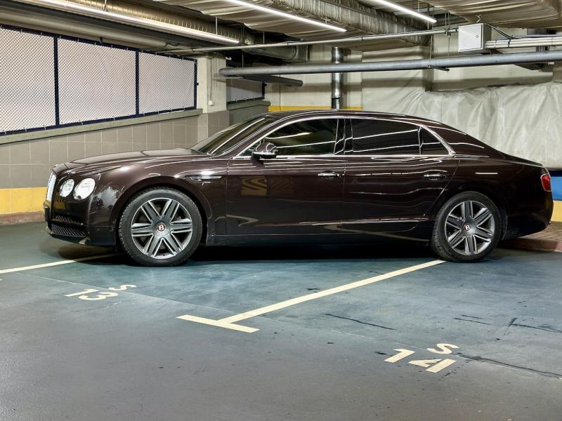 Купить Bentley Flying Spur бензин 2017 id-1007208 в Киеве, Фото №[delta]