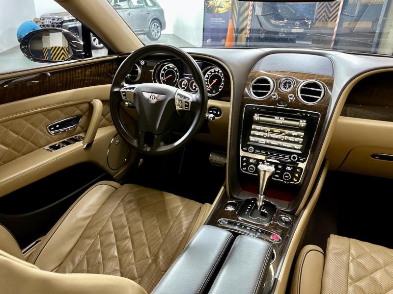 Купить Bentley Flying Spur бензин 2017 id-1007208 в Киеве, Фото №[delta]