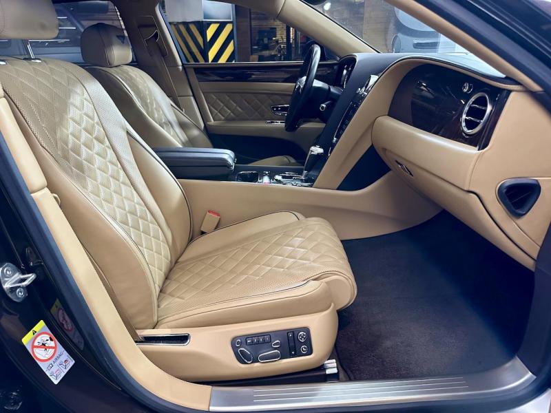 Купить Bentley Flying Spur бензин 2017 id-1007208 в Киеве, Фото №[delta]