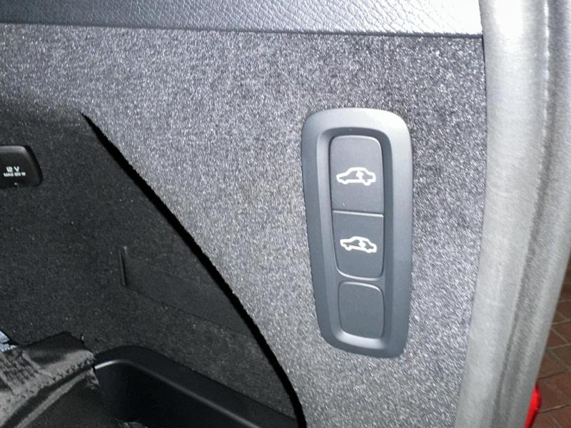 Купить Volvo XC 90 гибрид 2024 id-1007240 в Киеве, Фото №[delta]