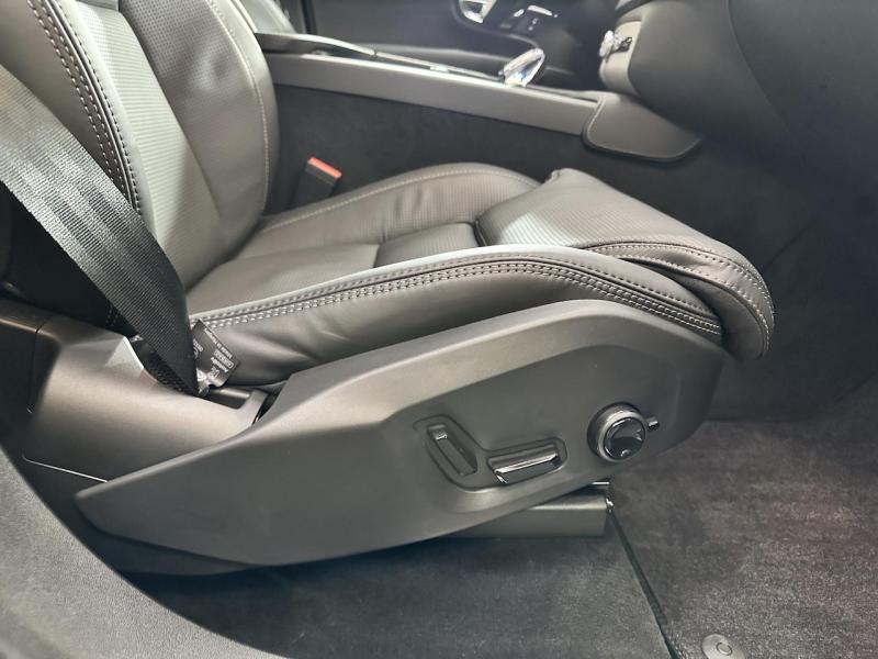 Купить Volvo XC 90 гибрид 2024 id-1007240 в Киеве, Фото №[delta]