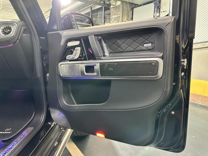 Купить Mercedes-Benz G 63 Brabus бензин 2018 id-1007241 в Киеве, Фото №[delta]