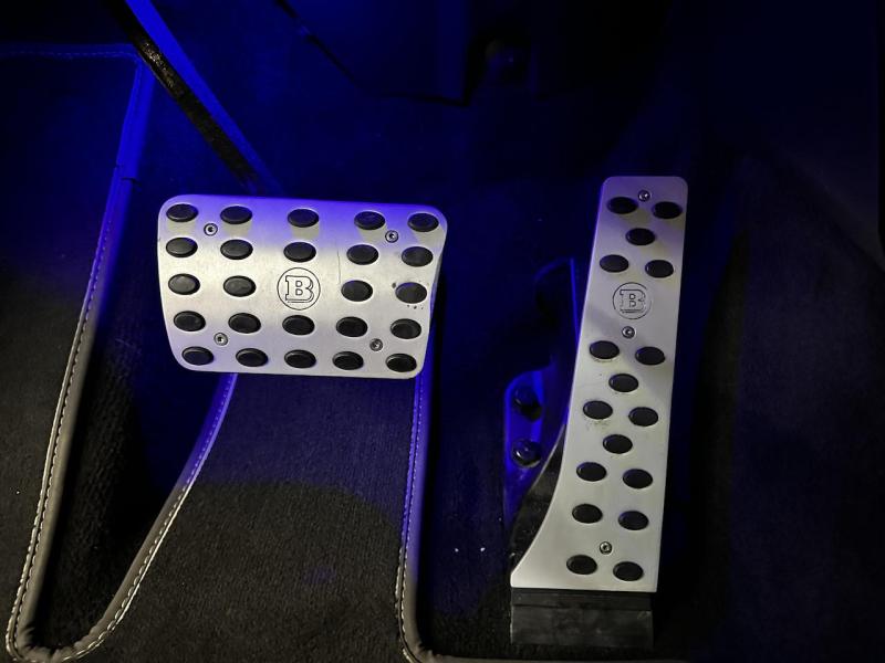 Купить Mercedes-Benz G 63 Brabus бензин 2018 id-1007241 в Киеве, Фото №[delta]