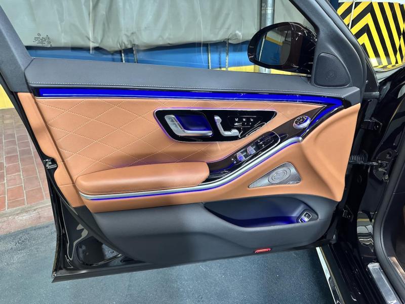 Купить Mercedes-Benz S 500 Long 4Matic бензин 2021 id-1007255 в Киеве, Фото №[delta]