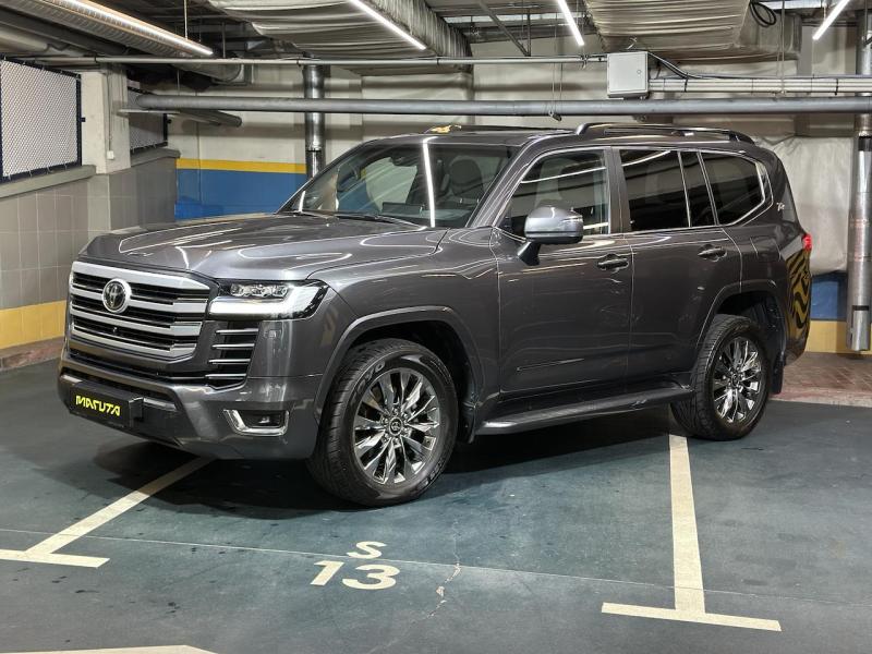 Купить Toyota Land Cruiser 300 Premium 70th бензин 2021 id-1007265 в Киеве, Фото №[delta]