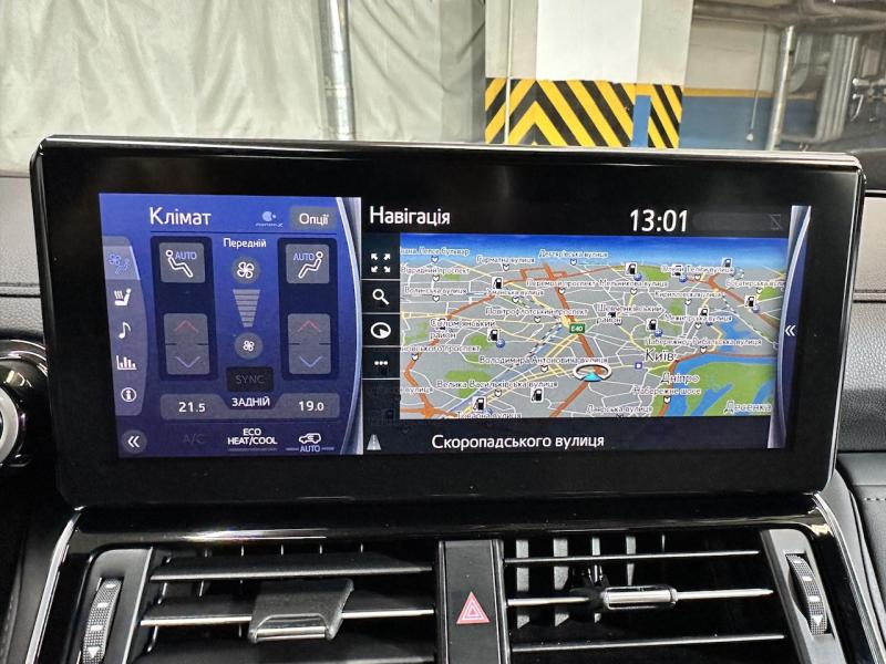 Купить Toyota Land Cruiser 300 Premium 70th бензин 2021 id-1007265 в Киеве, Фото №[delta]