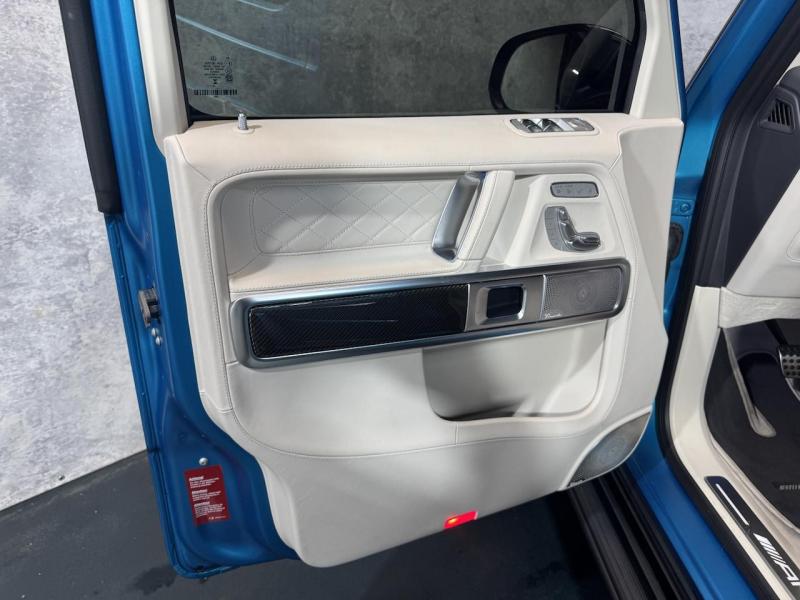 Купить Mercedes-Benz G 63 AMG бензин 2024 id-1007271 в Киеве, Фото №[delta]