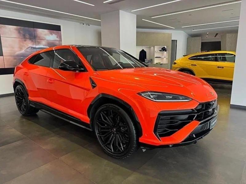 Купить Lamborghini Urus SE гибрид 2025 id-1007280 в Киеве, Фото №[delta]