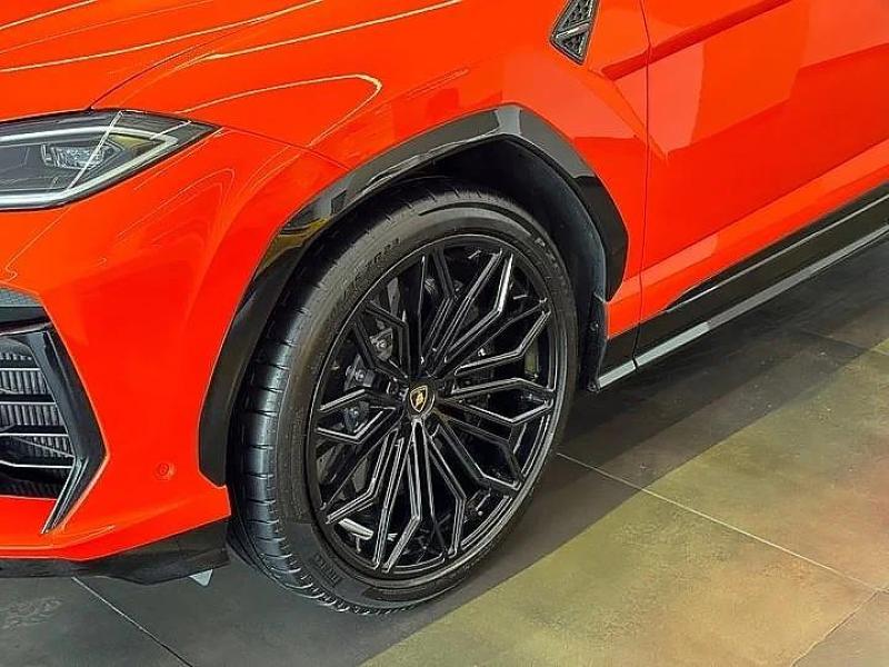 Купить Lamborghini Urus SE гибрид 2025 id-1007280 в Киеве, Фото №[delta]
