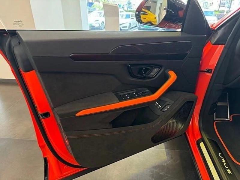 Купить Lamborghini Urus SE гибрид 2025 id-1007280 в Киеве, Фото №[delta]