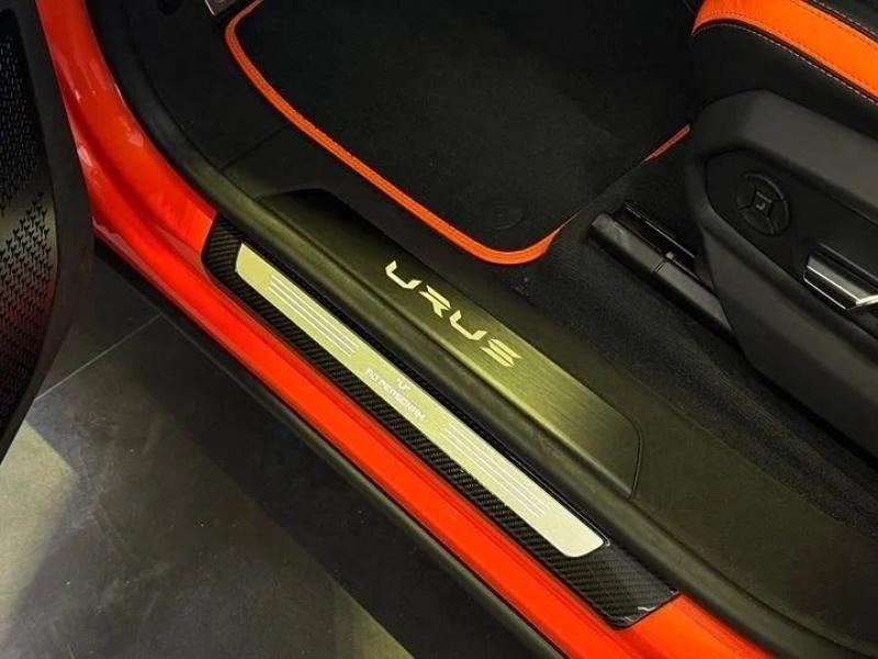 Купить Lamborghini Urus SE гибрид 2025 id-1007280 в Киеве, Фото №[delta]