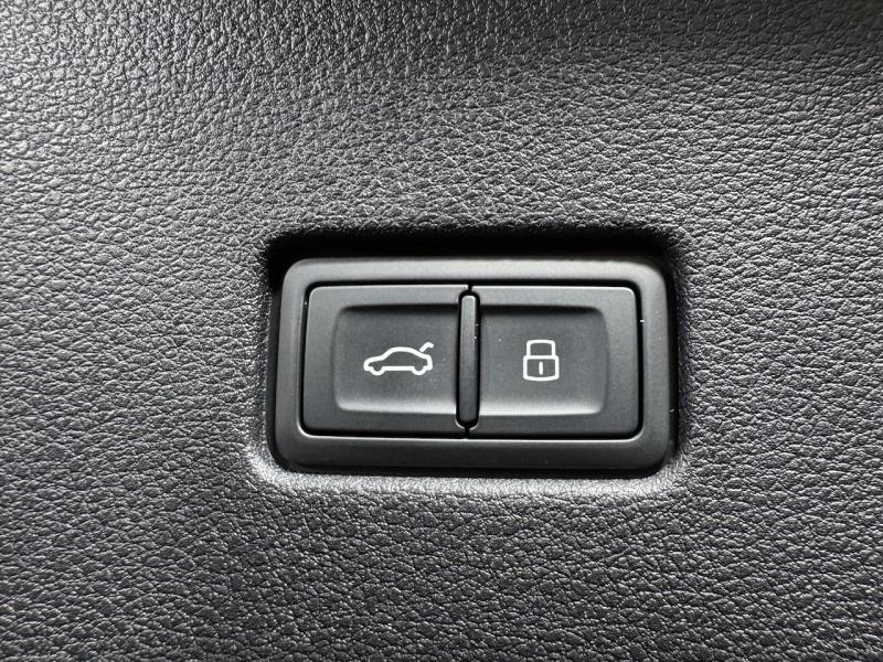 Купить Audi SQ8 бензин 2024 id-1007303 в Киеве, Фото №[delta]