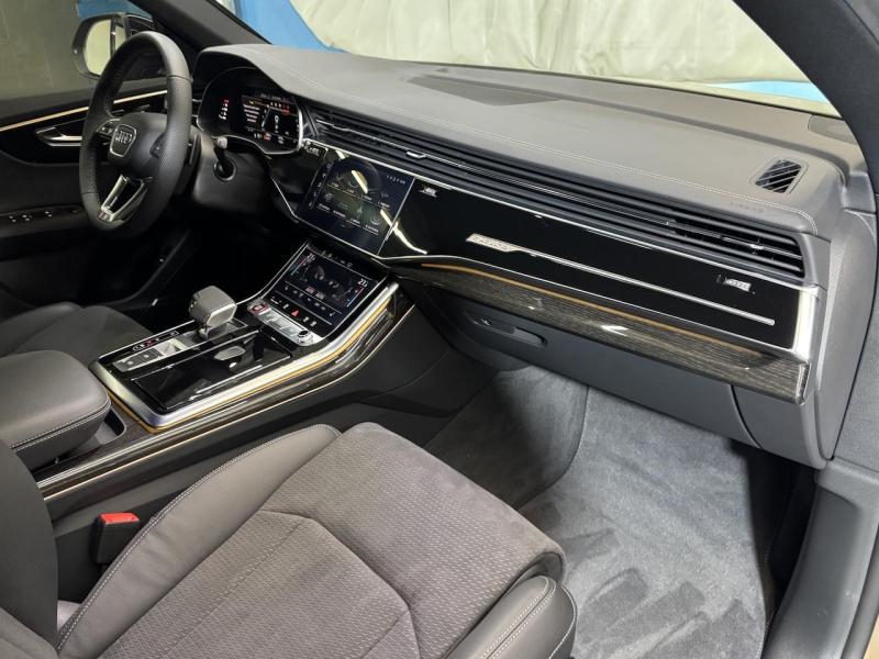 Купить Audi SQ8 бензин 2024 id-1007303 в Киеве, Фото №[delta]