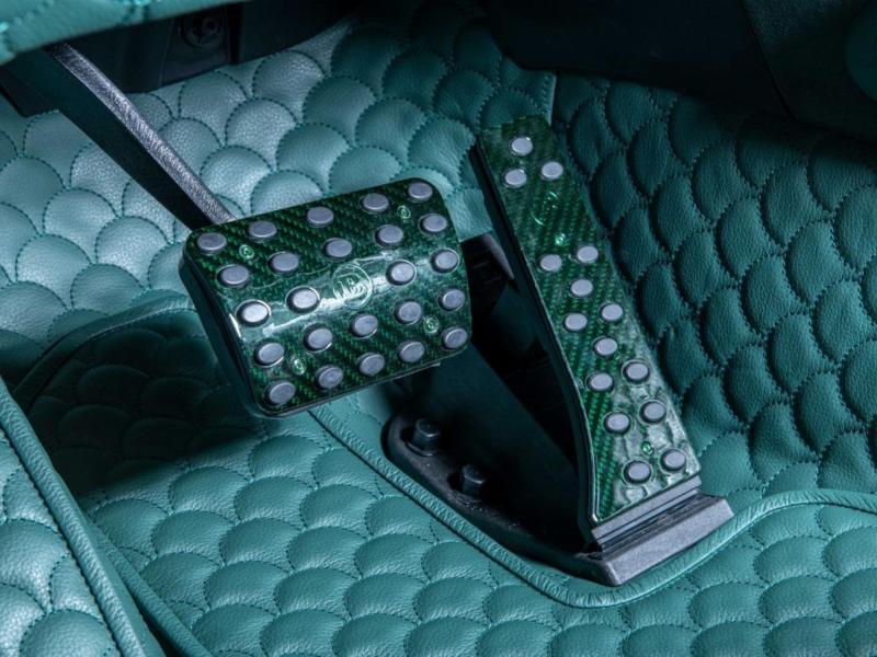 Купить Mercedes-Benz G 63 Brabus бензин 2025 id-1007307 в Киеве, Фото №[delta]