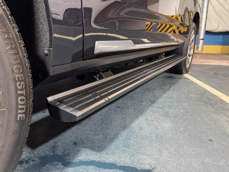 Купить Cadillac Escalade Premium Luxury Platinum бензин 2022 id-1007318 в Киеве, Фото №[delta]