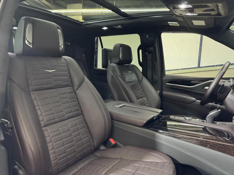 Купить Cadillac Escalade Premium Luxury Platinum бензин 2022 id-1007318 в Киеве, Фото №[delta]