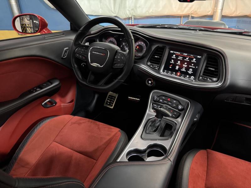 Купить Dodge Challenger Scat pack Shaker 392 бензин 2022 id-1007317 в Киеве, Фото №[delta]