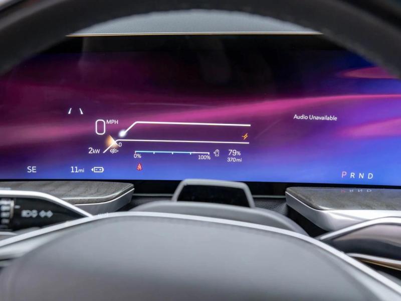 Купить Cadillac Escalade IQ электро 2025 id-1007321 в Киеве, Фото №[delta]