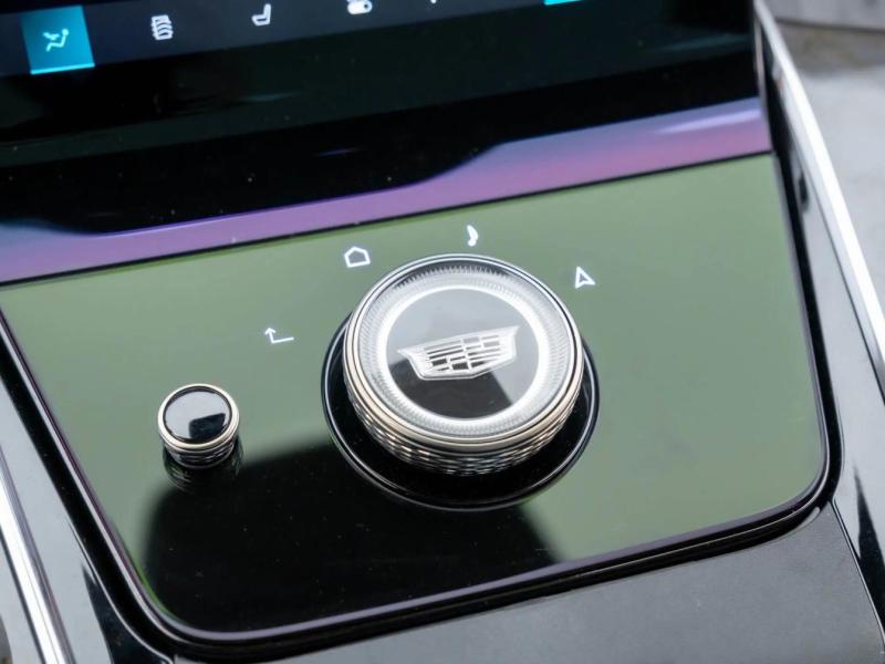 Купить Cadillac Escalade IQ электро 2025 id-1007321 в Киеве, Фото №[delta]