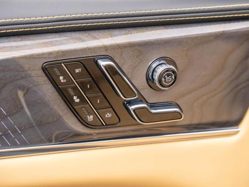 Купить Cadillac Escalade IQ электро 2025 id-1007321 в Киеве, Фото №[delta]