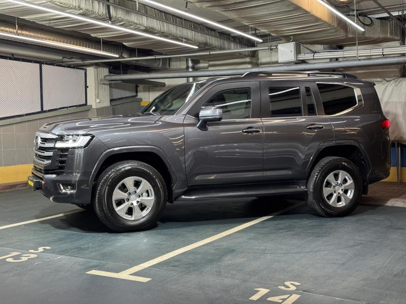Купить Toyota Land Cruiser 300 Premium 70th GUARD B6+ дизель 2024 id-1007335 в Киеве, Фото №[delta]