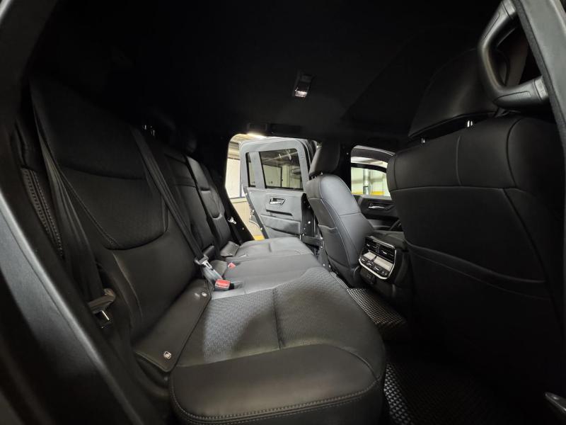 Купить Toyota Land Cruiser 300 Premium 70th GUARD B6+ дизель 2024 id-1007335 в Киеве, Фото №[delta]