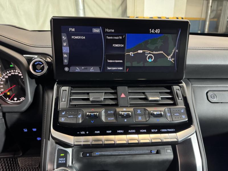 Купить Toyota Land Cruiser 300 Premium 70th GUARD B6+ дизель 2024 id-1007335 в Киеве, Фото №[delta]