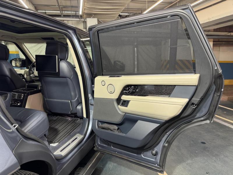 Купить Land-Rover Range-Rover Autobiography Long дизель 2019 id-1007333 в Киеве, Фото №[delta]