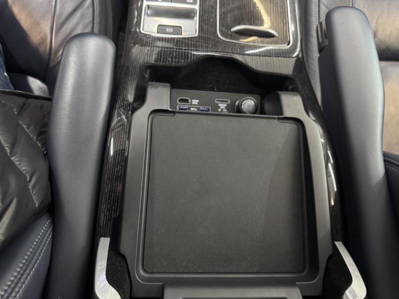 Купить Land-Rover Range-Rover Autobiography Long дизель 2019 id-1007333 в Киеве, Фото №[delta]