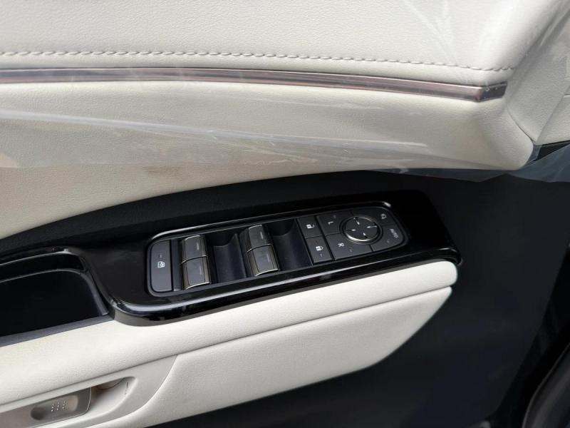 Купить Lexus LM 350h AWD гибрид 2025 id-1007344 в Киеве, Фото №[delta]