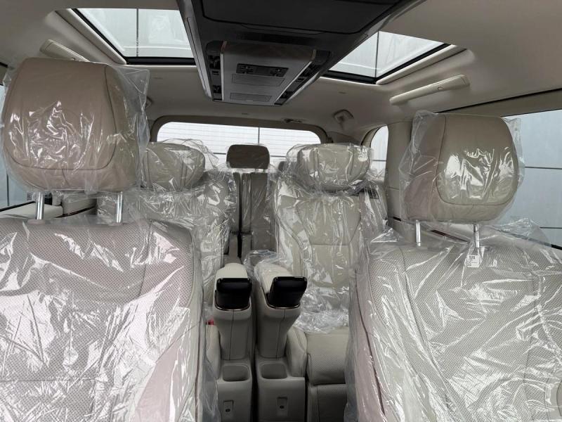 Купить Lexus LM 350h AWD гибрид 2025 id-1007344 в Киеве, Фото №[delta]