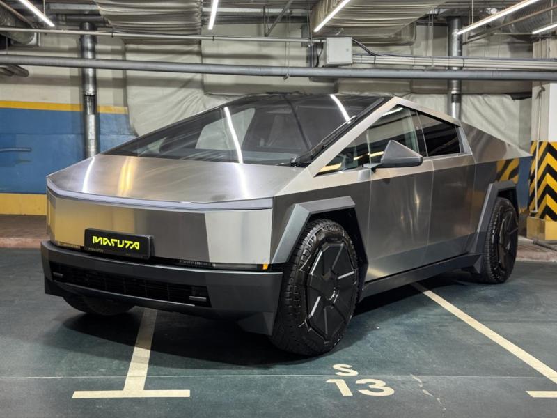 Купить Tesla Cybertruck электро 2024 id-1007365 в Киеве, Фото №[delta]