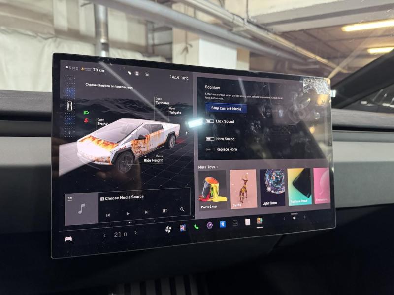 Купить Tesla Cybertruck электро 2024 id-1007365 в Киеве, Фото №[delta]