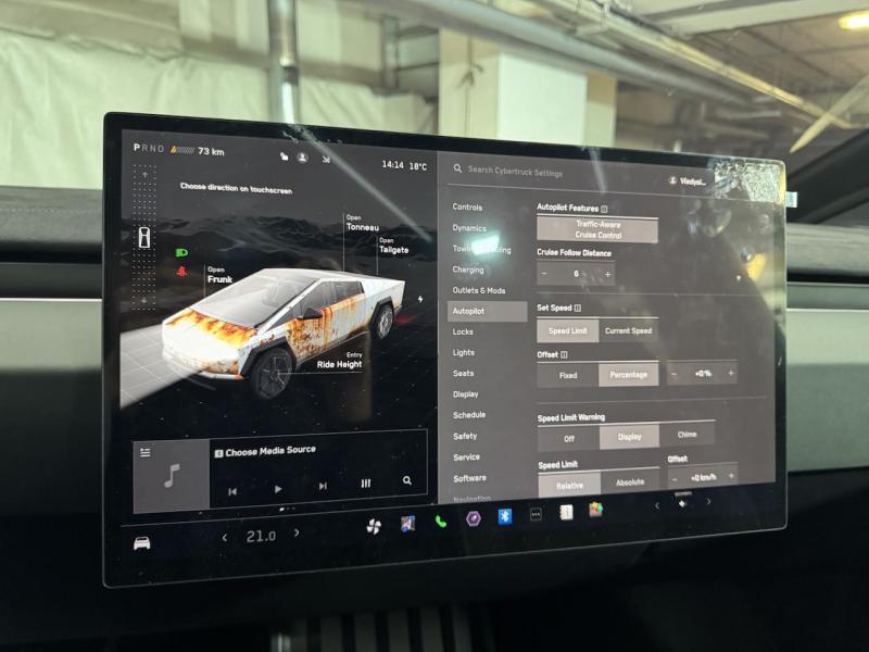 Купить Tesla Cybertruck электро 2024 id-1007365 в Киеве, Фото №[delta]