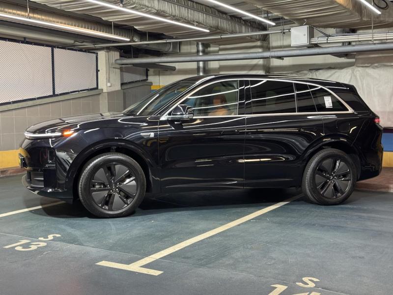 Купить Li Auto L6 гибрид 2024 id-1007404 в Киеве, Фото №[delta]