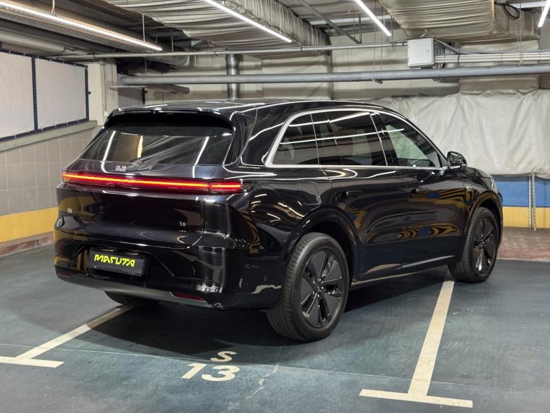 Купить Li Auto L6 гибрид 2024 id-1007404 в Киеве, Фото №[delta]